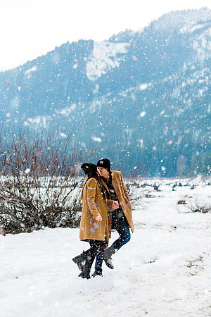 IMG_0525SnowEdit